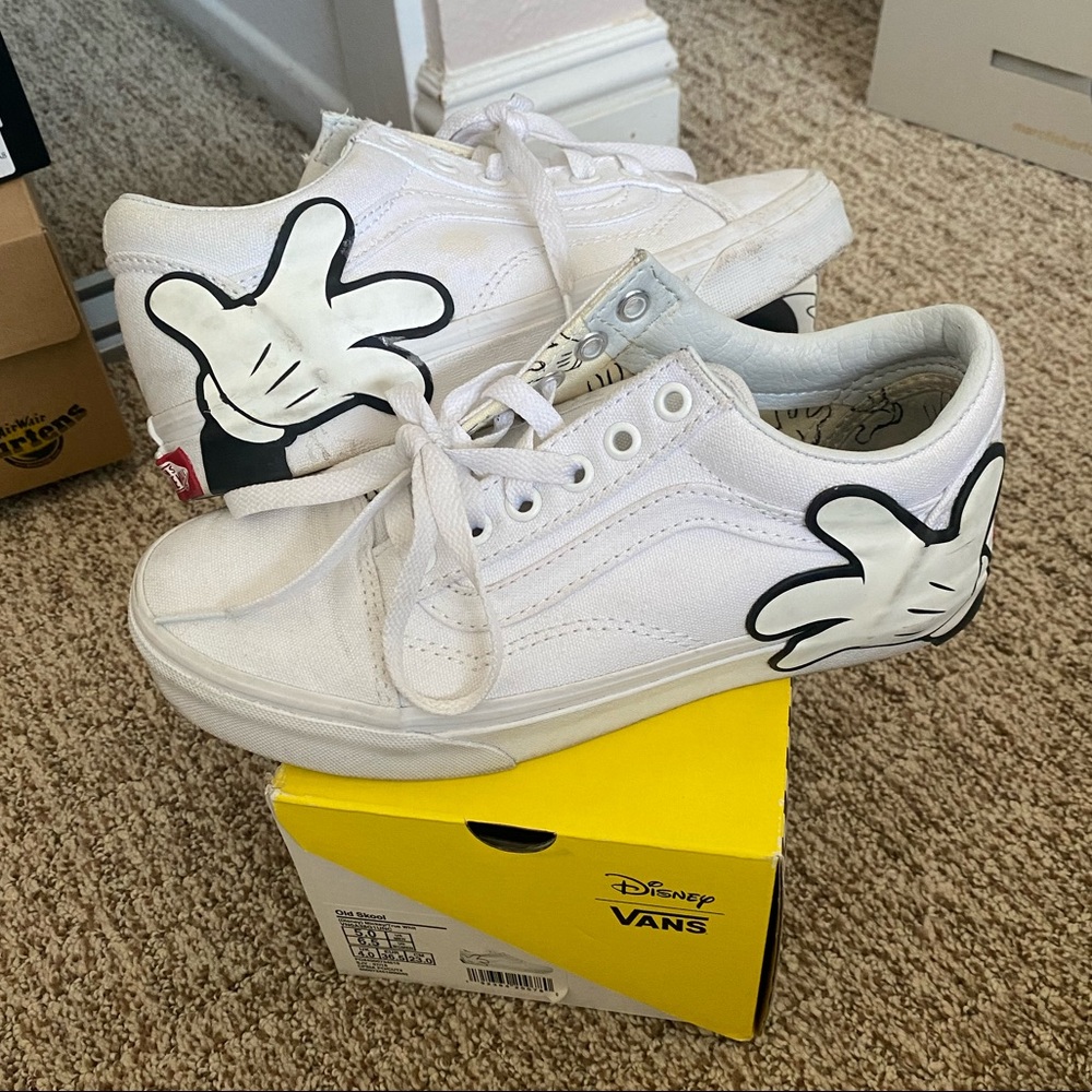 Vans x Disney Old Skool Mickey sneakers